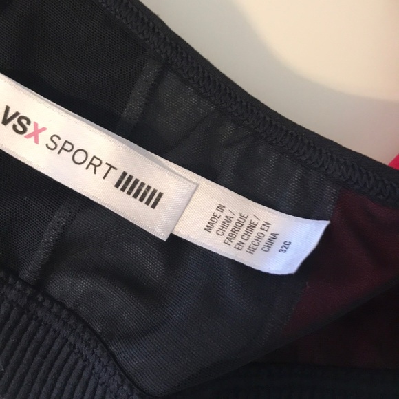 Victoria Secret Sports Bra - Picture 5 of 5